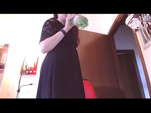 ❤️ Një skllav i nënshtruar që i pëlqejnë brekët e pista dhe të shijshme detyrohet të masturbojë pasi shikon këtë video! ❤️ Porno tek ne sq.gaypornforyou.ru ❌️❤